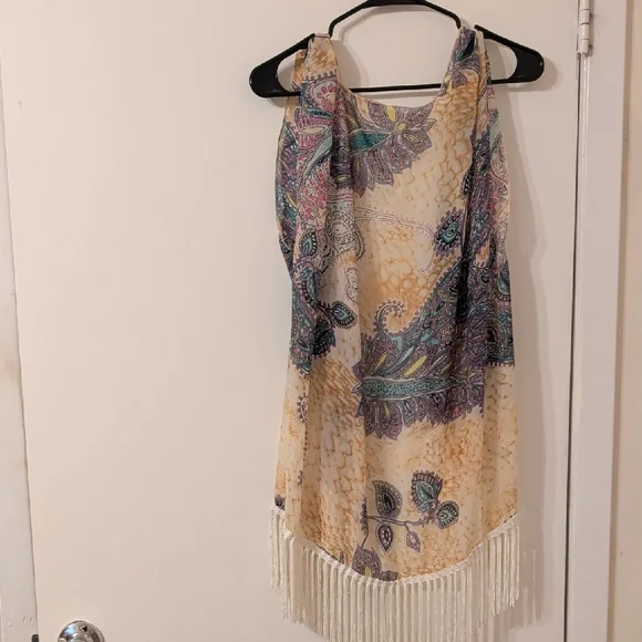 Bohemian Long Fringed Sleeveless Accent Scarf, NWOT, One Size - Picture 2 of 2